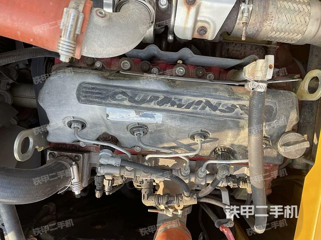 水箱+風(fēng)扇特寫(上車部件) 水箱+風(fēng)扇特寫(上車部件)