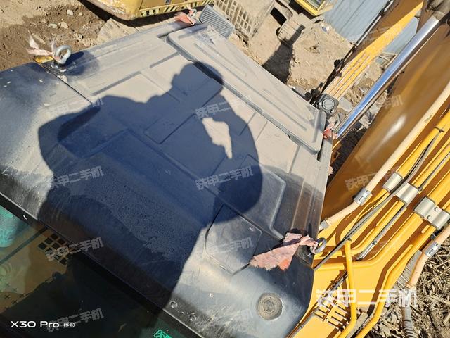 駕駛室頂部（整機(jī)外觀）