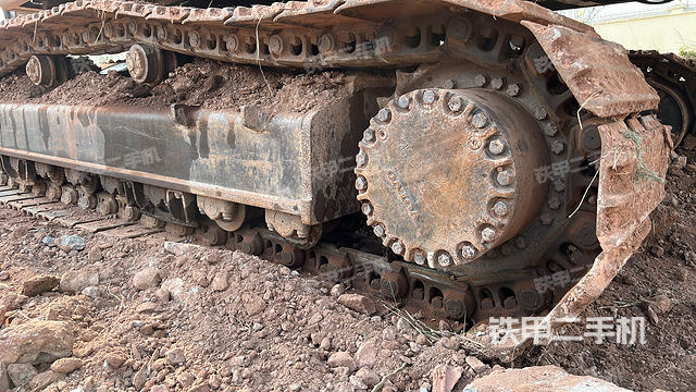 单侧履带整体（整机外观）