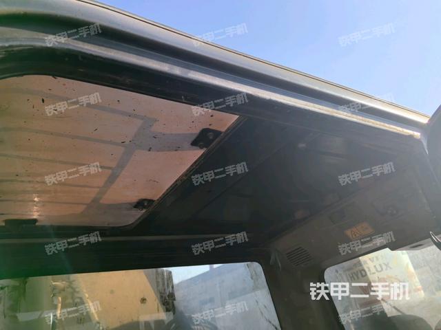 駕駛室頂部(駕駛室/操作室) 駕駛室頂部(駕駛室/操作室)