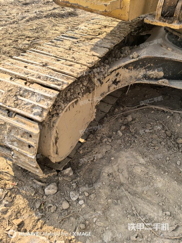 左側(cè)行走馬達(dá)蓋板（行走機(jī)構(gòu)）