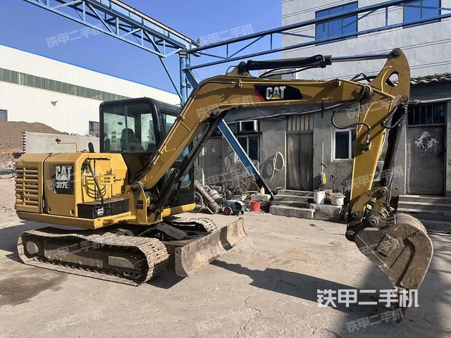 右前45(整機(jī)外觀) 右前45(整機(jī)外觀)