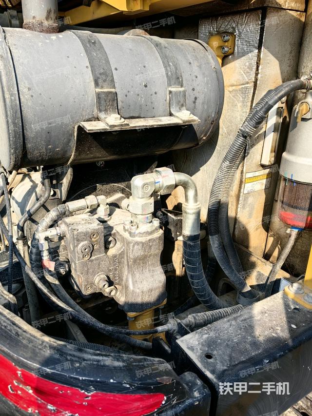 液壓泵室（大件艙室）