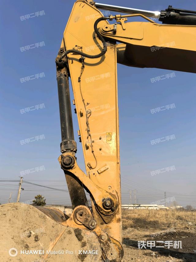 大臂整體?右側(cè)（工作和回轉(zhuǎn)裝置）