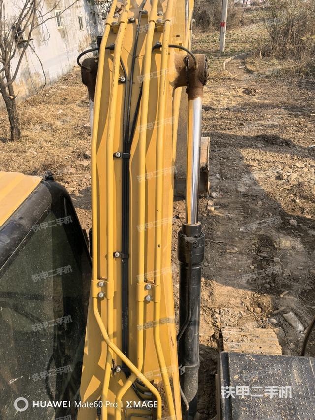 大臂根部?斜視（工作和回轉(zhuǎn)裝置）