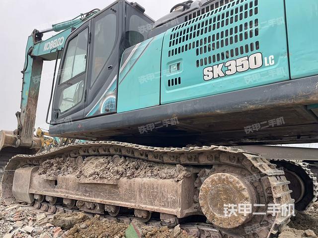 駕駛室整體（整機(jī)外觀）