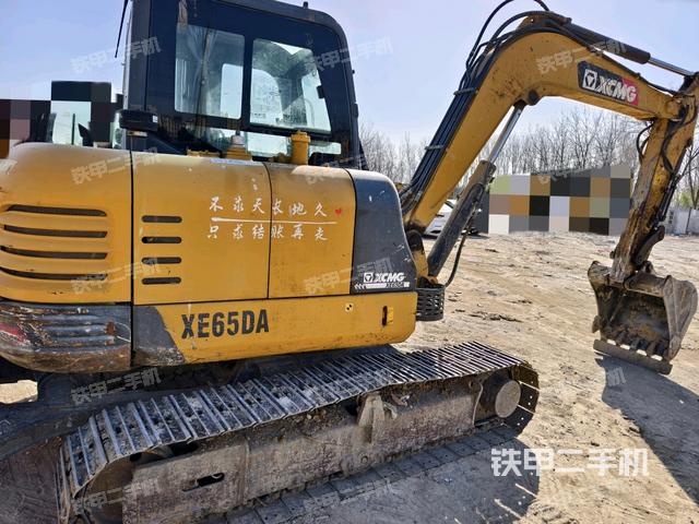 右后45(整機(jī)外觀) 右后45(整機(jī)外觀)