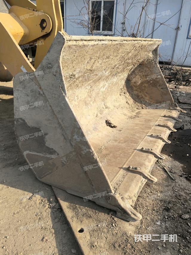 鏟斗前45°(工作裝置) 鏟斗前45°(工作裝置)