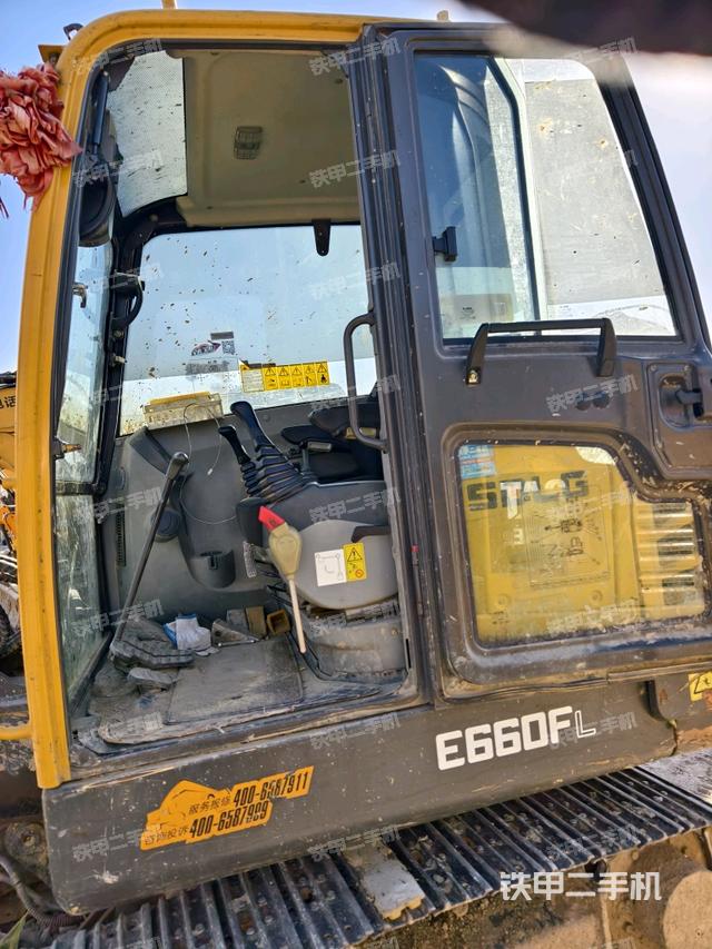 ?駕駛室正側(cè)（駕駛室部分）