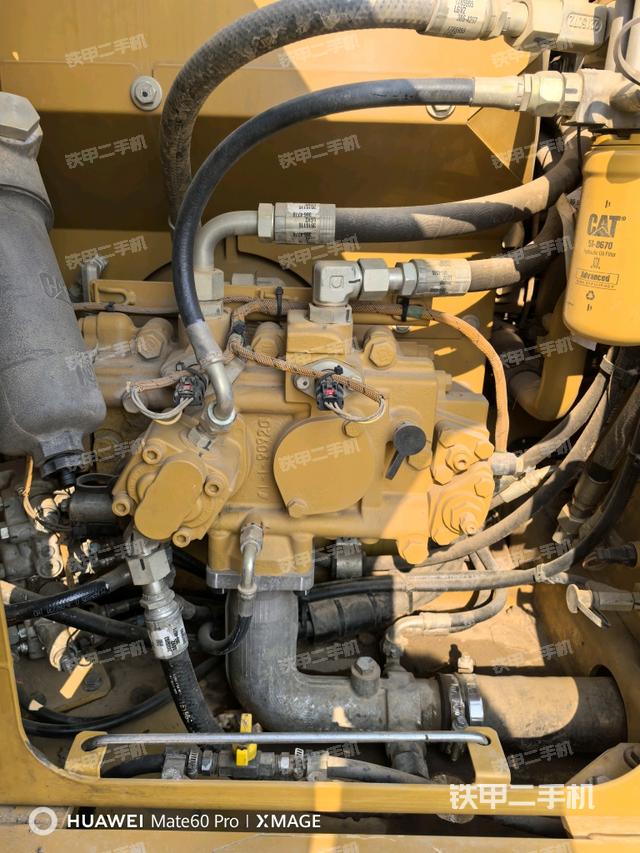 液壓泵斜45?左（大件艙室）