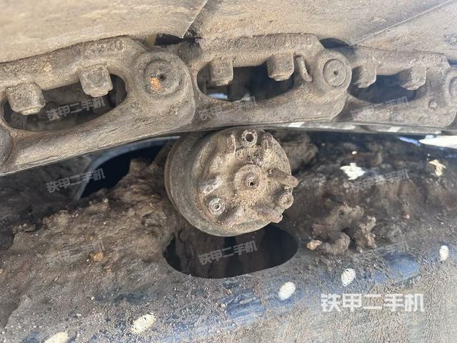 左托鏈輪和鏈筋(行走機(jī)構(gòu)) 左托鏈輪和鏈筋(行走機(jī)構(gòu))