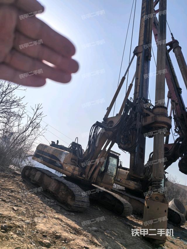 右前45(整機(jī)外觀) 右前45(整機(jī)外觀)