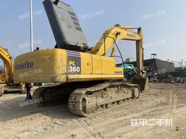 整機(jī)右后45°(整機(jī)外觀) 整機(jī)右后45°(整機(jī)外觀)