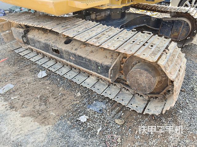 单侧履带整体（整机外观）