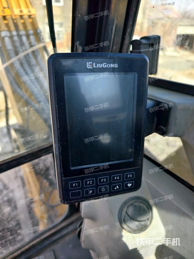 顯示屏?（駕駛室部分）