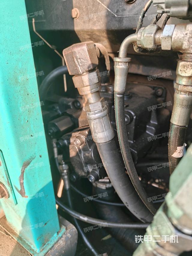 液壓泵室（大件艙室）