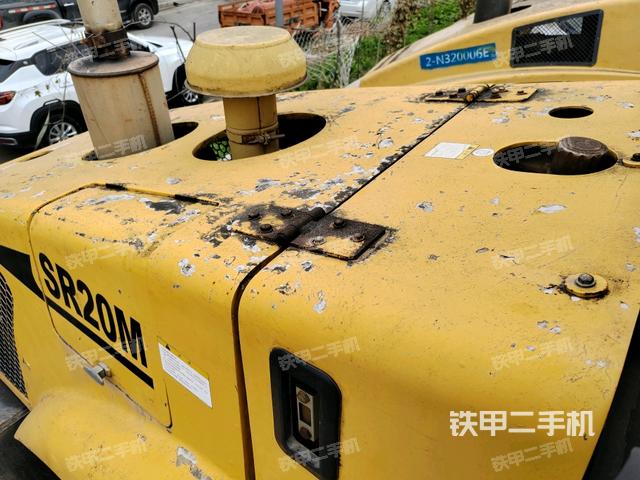 鋼輪厚度（壓路機(jī)前后車架）