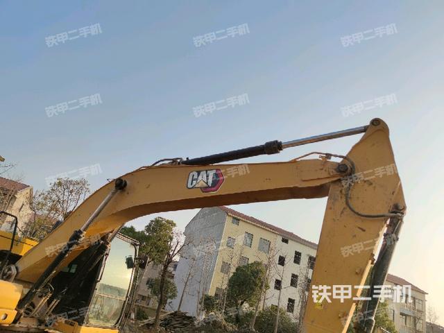 大臂整體?右側(cè)(工作和回轉(zhuǎn)裝置) 大臂整體?右側(cè)(工作和回轉(zhuǎn)裝置)