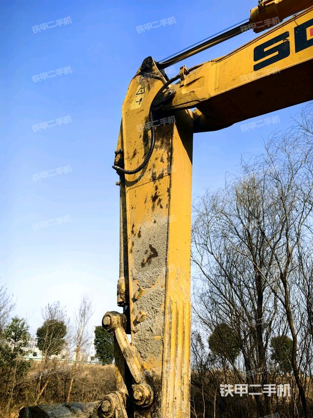 小臂整體左后（工作和回轉(zhuǎn)裝置）