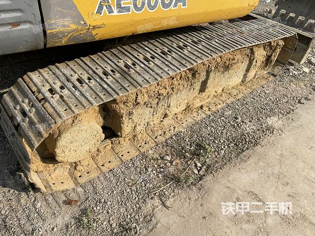 左導(dǎo)向輪(行走機(jī)構(gòu)) 左導(dǎo)向輪(行走機(jī)構(gòu))