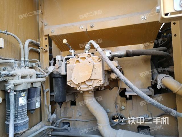 液壓泵室(大件艙室) 液壓泵室(大件艙室)