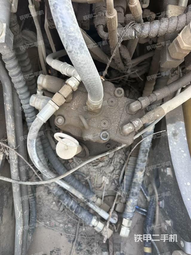 回轉(zhuǎn)馬達(上車部件) 回轉(zhuǎn)馬達(上車部件)