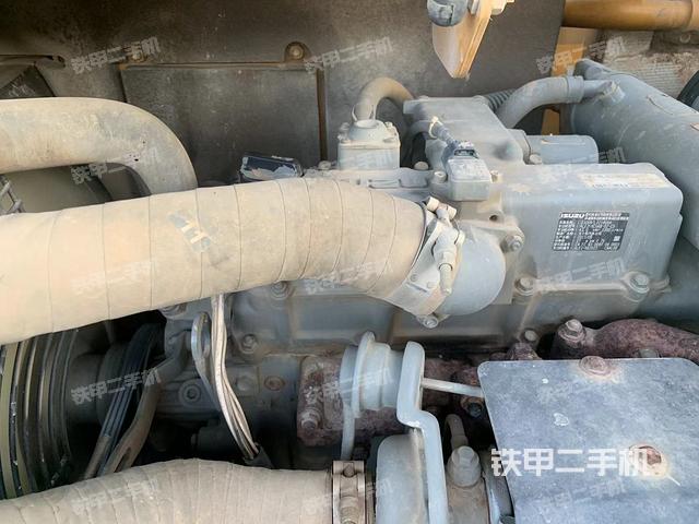 發(fā)動(dòng)機(jī)整體俯視(整機(jī)外觀) 發(fā)動(dòng)機(jī)整體俯視(整機(jī)外觀)