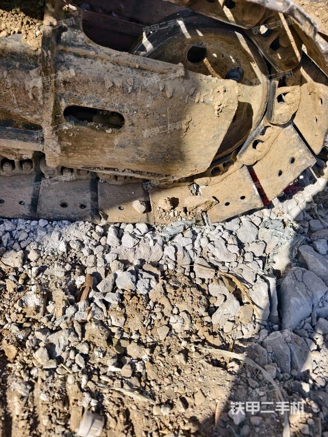 右導(dǎo)向輪（行走機(jī)構(gòu)）