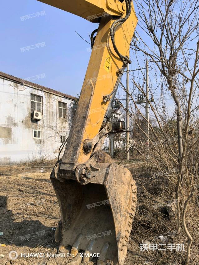 小臂整體左后（工作和回轉(zhuǎn)裝置）