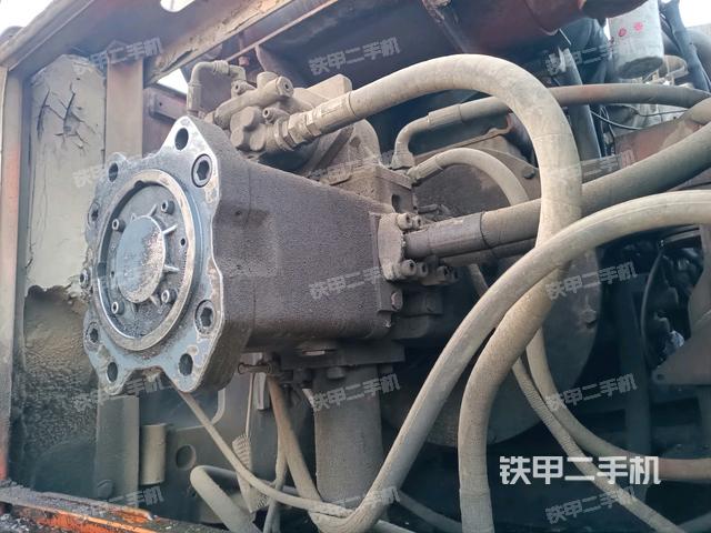 液壓泵室（大件艙室）