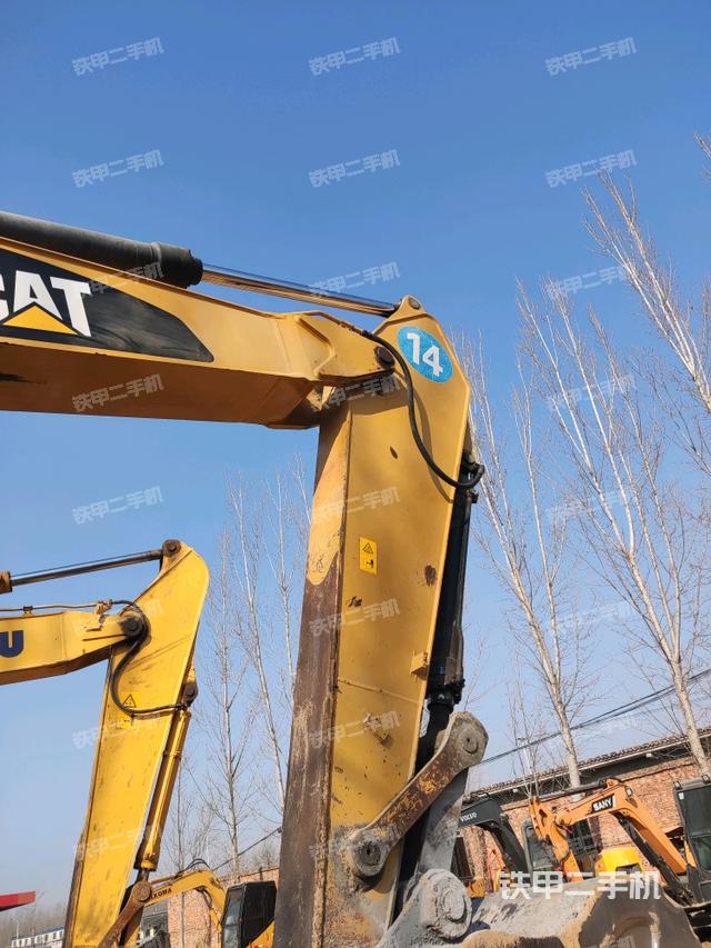 大臂整體?右側（工作和回轉裝置）