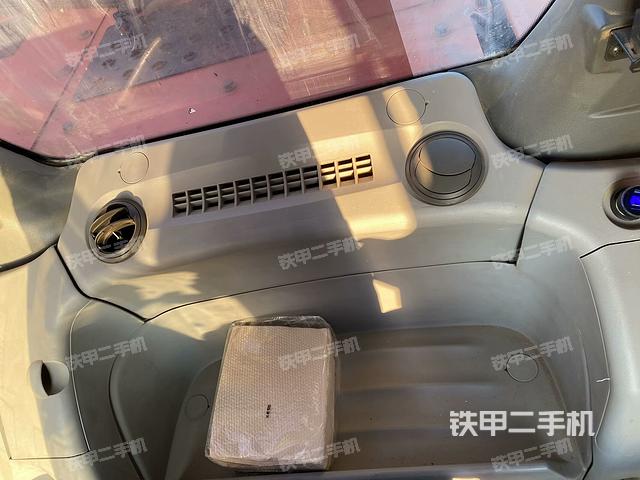 座椅后部（駕駛室部分）