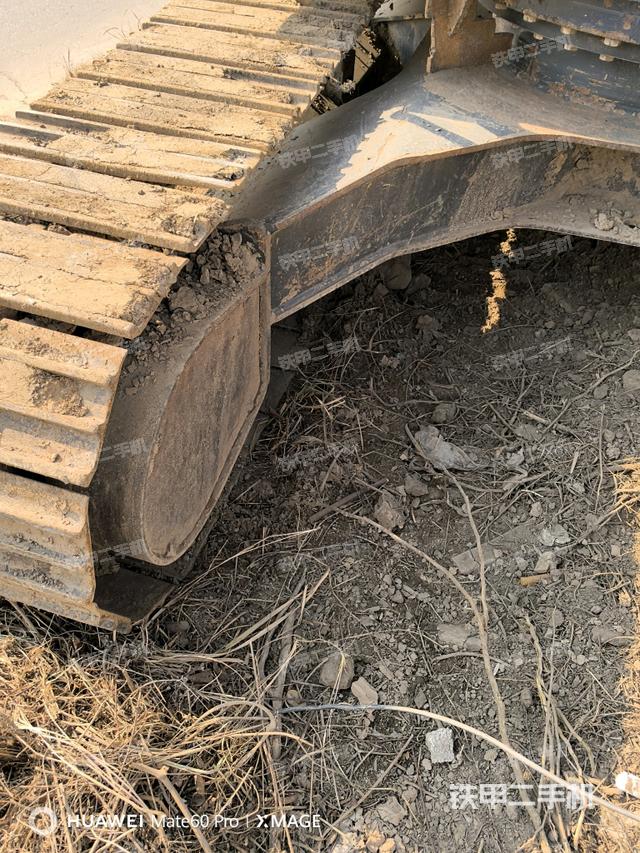 左側(cè)行走馬達(dá)蓋板（行走機(jī)構(gòu)）