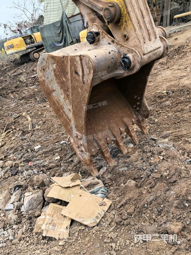 小臂整體左后（工作和回轉(zhuǎn)裝置）