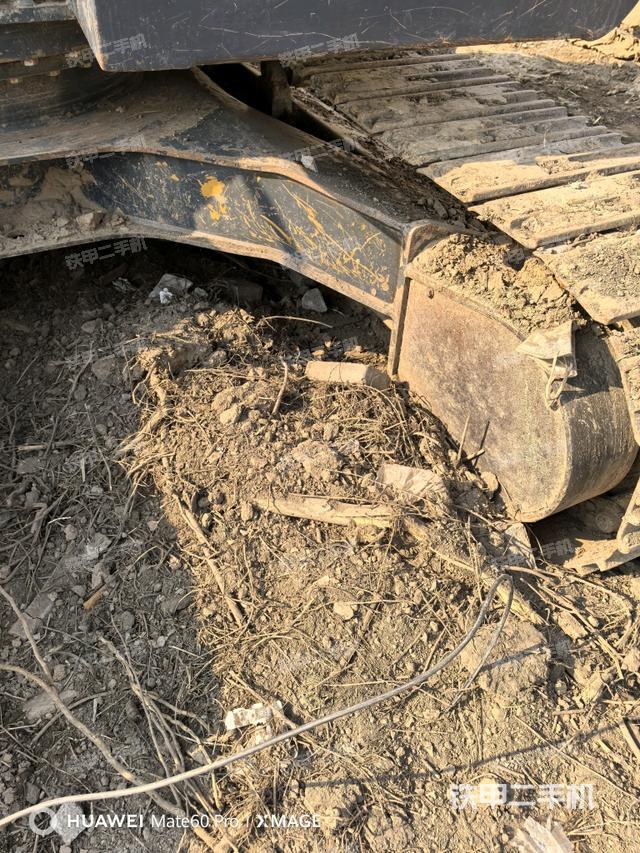 右導(dǎo)向輪（行走機(jī)構(gòu)）