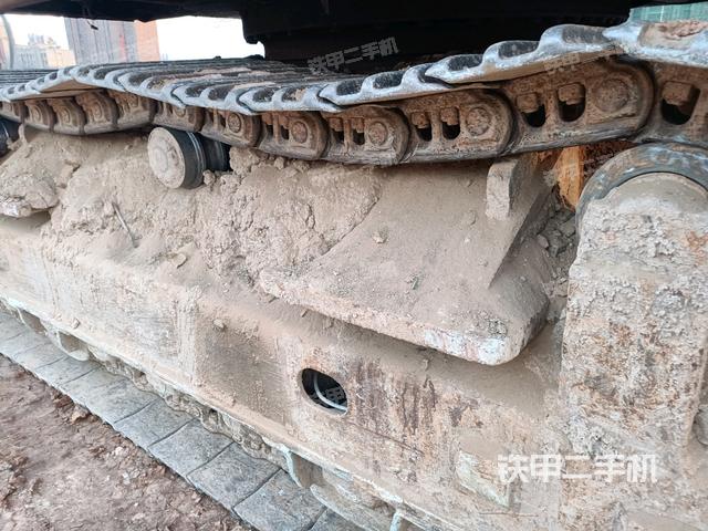 左側行走馬達蓋板（行走機構）