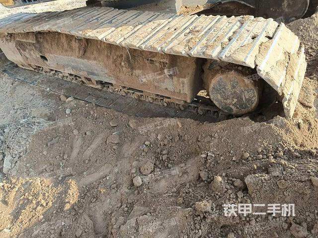 單側(cè)履帶整體（整機外觀）