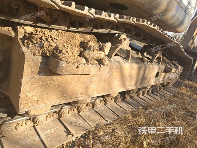 左侧行走马达盖板（行走机构）