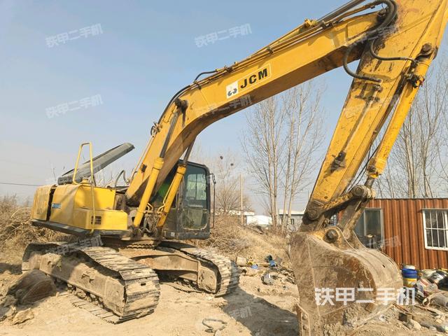 右前45(整機外觀) 右前45(整機外觀)
