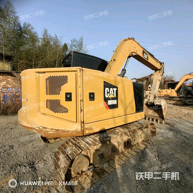 右后45(整機外觀) 右后45(整機外觀)