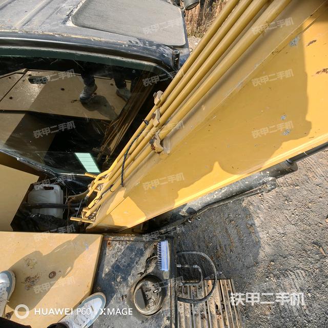 大臂根部?斜(工作和回轉(zhuǎn)裝置) 大臂根部?斜(工作和回轉(zhuǎn)裝置)