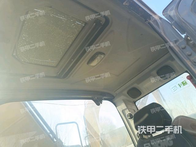 顶棚整体（驾驶室部分）