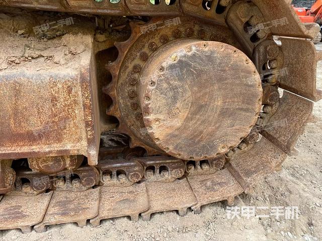 右驅(qū)動(dòng)輪（行走機(jī)構(gòu)）