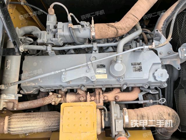 氣門室蓋螺絲特寫（上車部件）