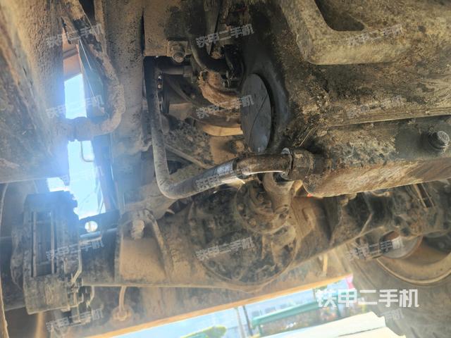 后驅(qū)動橋（液壓/傳動系統(tǒng)）