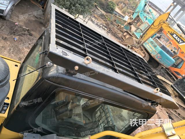 發(fā)動機(jī)室（上車部件）