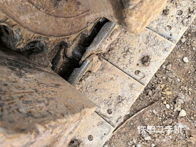 右側(cè)行走馬達(dá)蓋板（行走機(jī)構(gòu)）