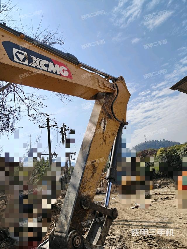 大臂油缸整體?豎拍（工作和回轉(zhuǎn)裝置）