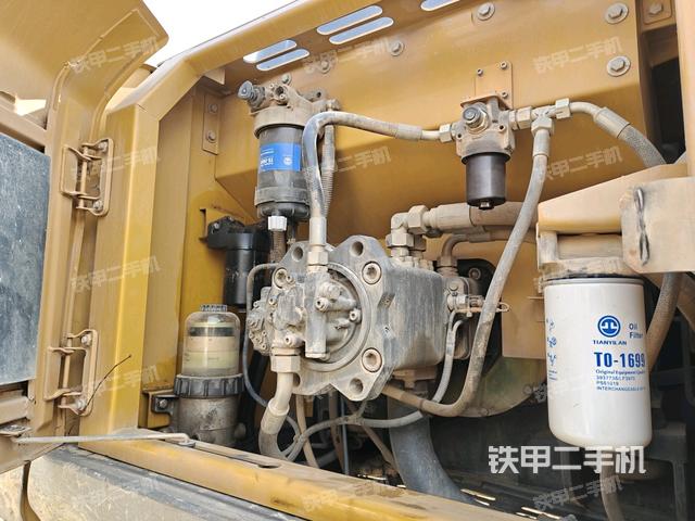 散熱器正面（大件艙室）