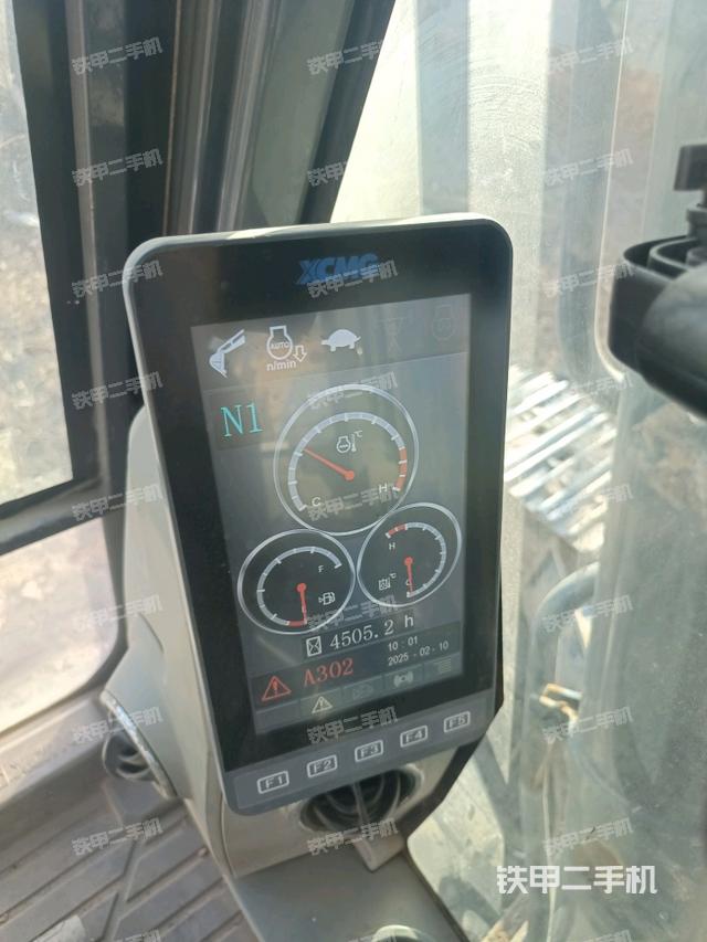 显示屏 （驾驶室部分）